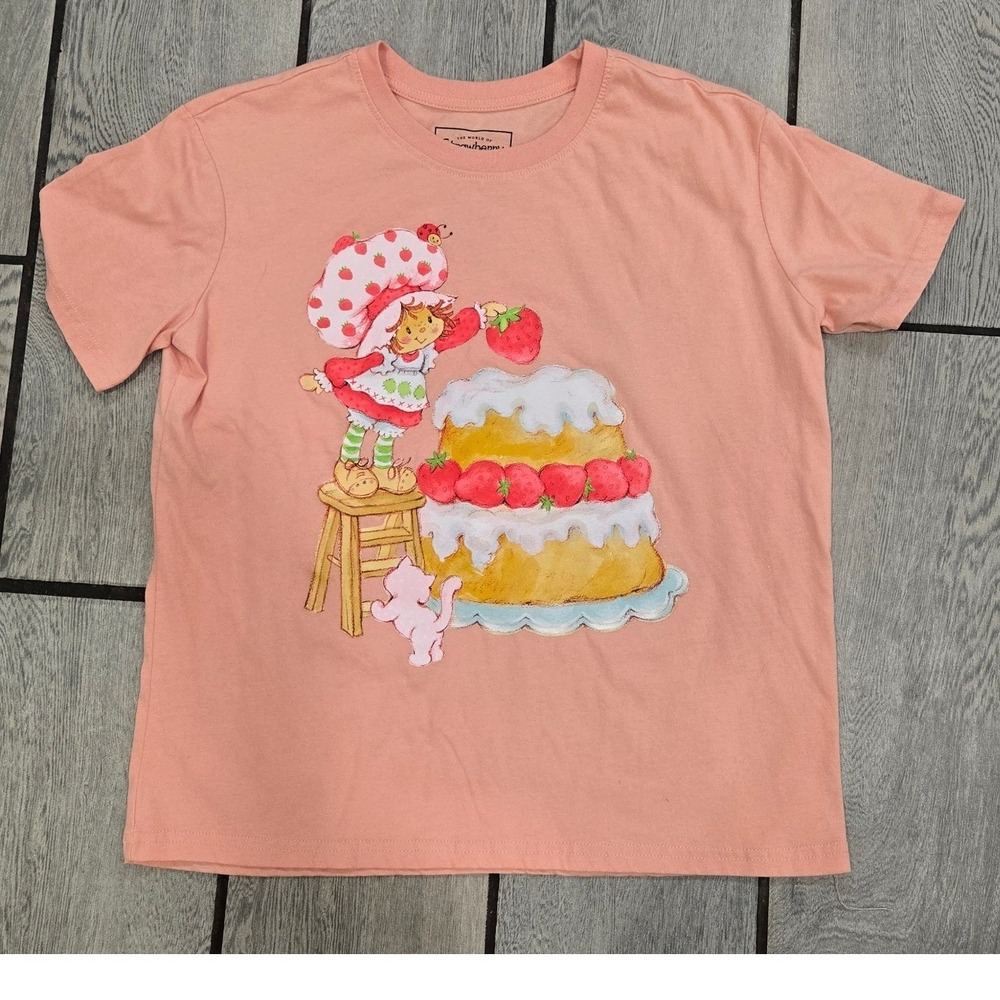 Strawberry Shortcake Graphic Tee Isaac Morris Ltd Coral Pink T-Shirt Medium